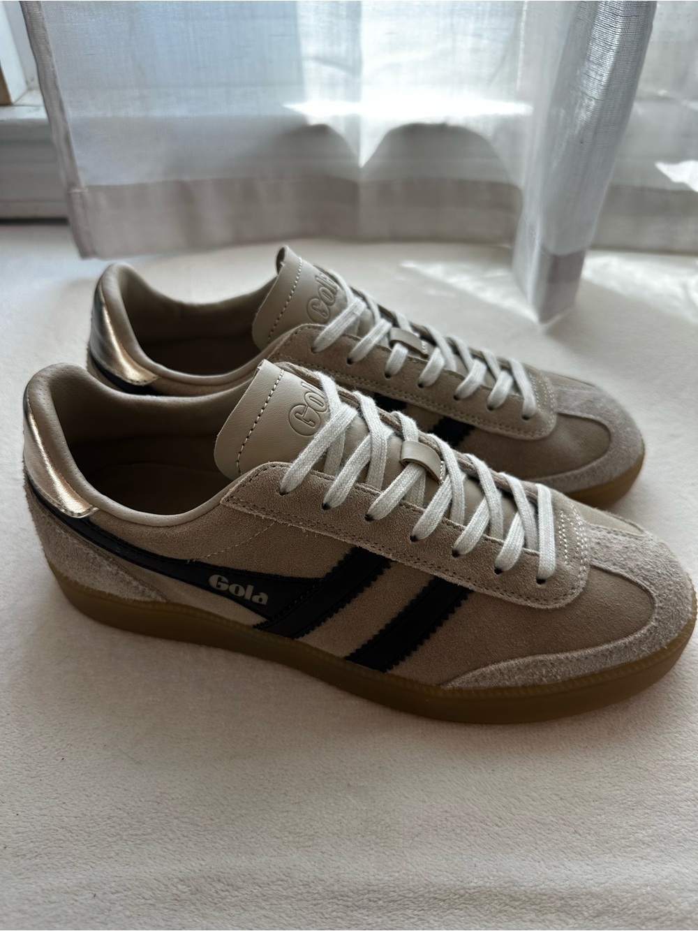 Gola Viper EVII Suede Nubuck Classic in Beige Brown with Gold heel Size 7.5